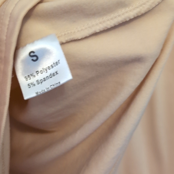 Base Layer Set - Picture 2 of 5